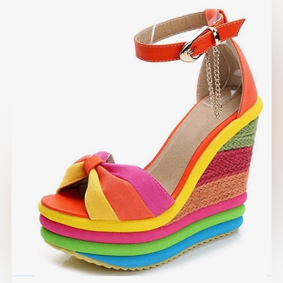Amazon Shoes - Vimisaoi Ruilian Rainbow wedges 🌈
